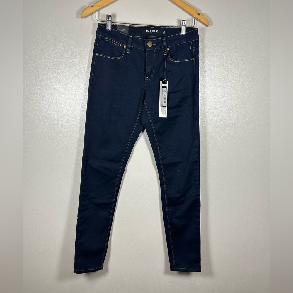 Max Jeans Women's Dark Blue Jeans Jegging
